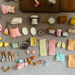 シルバニアファミリー 赤い屋根のお家 人形 忍者の画像