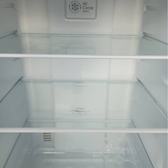 【大きめ2ドア】美品‼️高年式 2024年製　ニトリ　ノンフロン2ドアファン式冷凍冷蔵庫 NR-230F WH■230Lの画像