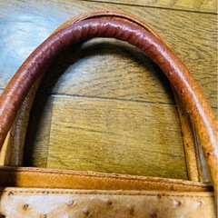 オーストリッチハンドバッグの画像
