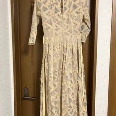 パーティードレス(ラグナムーン）の画像