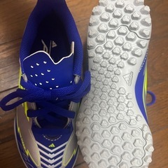 adidas ジュニア　サッカーシューズ　新品の画像