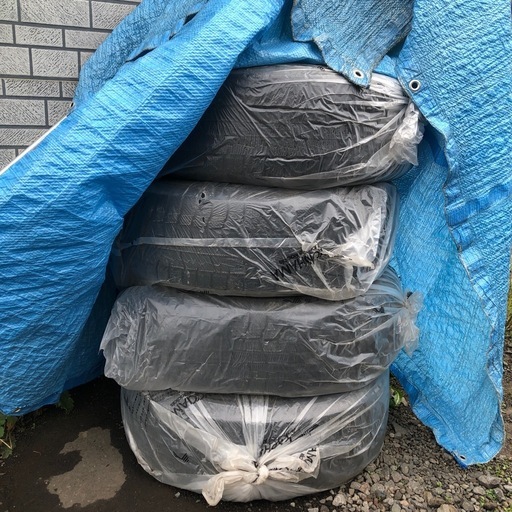 スバル　フォレスター　スタッドレス冬タイヤ