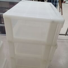 リユースのサカイ栃木店★ジモティ割あり★  衣装ケース ホワイト W60×D40×H61.5 クリーニング済み TC10736の画像