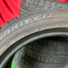 【バリ溝・スタッドレス】TOYO GARIT GIZ 215/50R17 レヴォーグ リーフ エクシーガ ウィッシュ プリウスα等の画像
