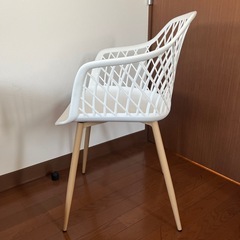 椅子
の画像