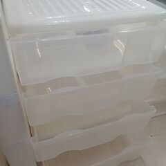 リユースのサカイ栃木店★ジモティ割あり★  衣装ケース ホワイト W60×D40×H80 クリーニング済み TC10737の画像