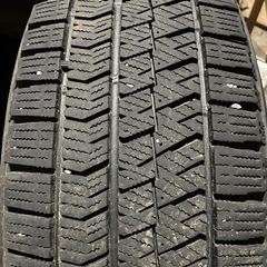 195/65R15 冬タイヤの画像