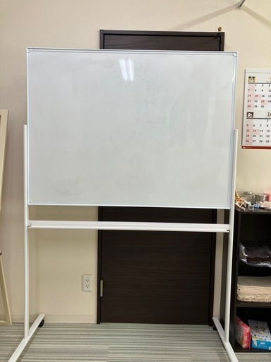 キャスター付き片面ホワイトボード