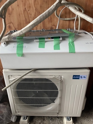 エアコンMSZ-EM4023E3S-W 霜ヶ峰　2023年製