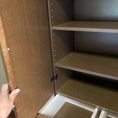 食器棚の画像