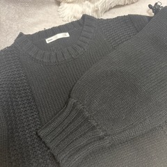 服 ニットの画像