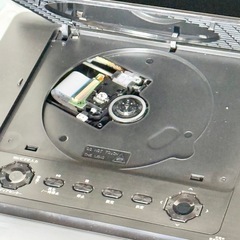 Wizz ポータブルブルーレイプレーヤー DB-PW1055Xの画像