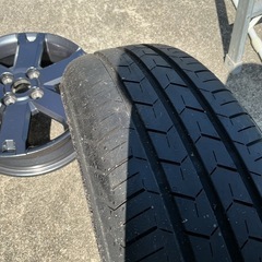 DAIHATSU タフト純正アルミホイール 2本タイヤバリ山