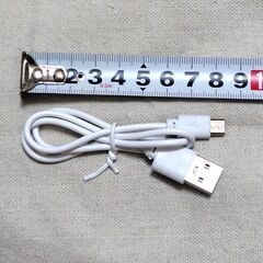 エレコム モバイルバッテリー 3200mAh ホワイトフェイス DE-M04L-3200WF USBケーブル付属の画像