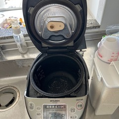 炊飯器の画像