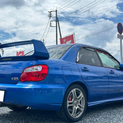 ローンは毎月12,400円～　インプレッサＷＲＸ　ＷＲ－リミテッド２００４　アプライドモデルＥ　純正５速ＭＴ　アペックスマフラー　大型リアスポイラー　純正専用アルカンターラバケットシート　ターボタイマー　ＥＴＣ　キーレスエントリー　タイミングベルト交換済みの画像