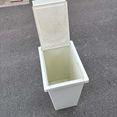 ゴミ箱　中古の画像