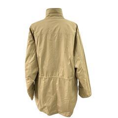 186000 現状品 BURBERRY バーバリー ナイロンジャケット L ベージュ ポリエステル/ナイロン/綿 メンズ [0000000000145]の画像