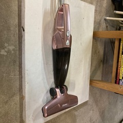 サイクロン掃除機 コ-ド式  ・VC300の画像