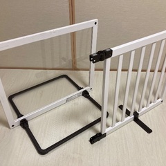ベビー柵　おくだけとおせんぼ(日本育児)の画像