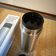 　intel 水筒 500ml 新品の画像