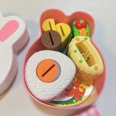 【メルちゃん お弁当セット】 ウサギ型　知育玩具の画像