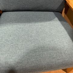 【愛品館市原店】2人掛けソファ（木製アーム）の画像
