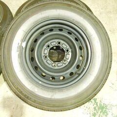 2025年 新車外し 200系 ハイエース 純正 ﾀｲﾔﾎｲｰﾙ4本ｾｯﾄ ﾌﾞﾘｼﾞｽﾄﾝ ｴｺﾋﾟｱRD613 195/80R15　9917の画像