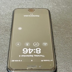 iPhoneSE3ブラック ケース付き64GB SIMフリーの画像