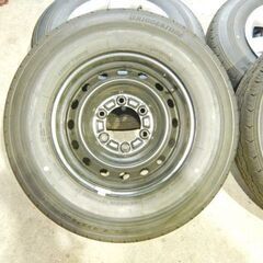 ﾊｲｴｰｽ200系 2025年 新車外し ﾀｲﾔﾎｲｰﾙ4本ｾｯﾄ ｷｬｯﾌﾟ付 BS ｴｺﾋﾟｱRD613 195/80R15 15ｲﾝﾁ 9916の画像