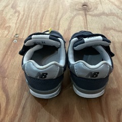 子供用シューズ👟newbalanceニューバランスNB996靴キッズ用品スニーカーベビースニーカー13cm紺色の画像