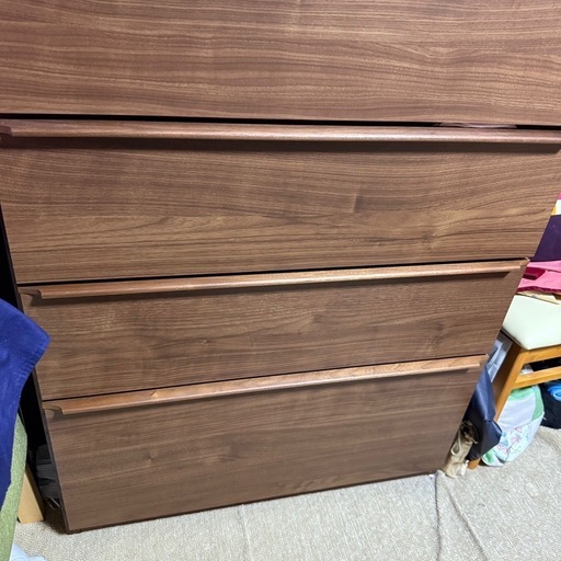 値下げ　洋服タンス　5段　チェスト　収納家具　木製　ダークブラウン