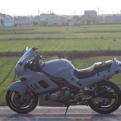 kawasaki zzr400 2002年式
の画像