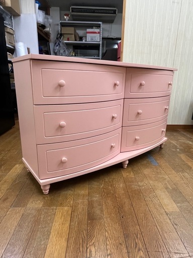 すぐ売れちゃいます!! 可愛いピンクのローチェスト 3段×2 衣類収 お姫様家具!!