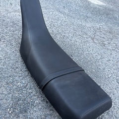 ヤマハ　TW225 純正シート　バイク　 カワサキ ホンダ ヤマハ シート　純正　ブラックの画像