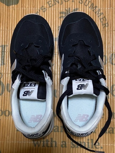 ニューバランス574  　サイズ24