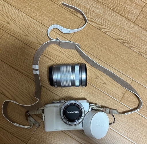 デジタルカメラ OLYMPUS E-PL9