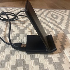 ANKER ワイヤレス充電器の画像