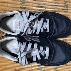 ニューバランス373  サイズ24の画像