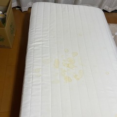 無印シングルベッドの画像