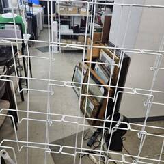 リサイクルショップどりーむ荒田店　No4309　マガジンラック　チラシ等入れられます♪　折りたたみ収納OKの画像