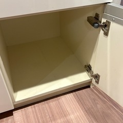 パモウナ　食器棚の画像