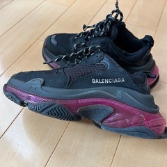 balenciagaトリプルエス　22.5の画像