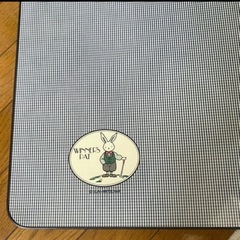 折りたたみテーブルの画像