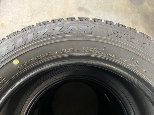 913-4)はめ替え込み!215/60R16 ブリヂストンブリザックスタッドレス4 913-4)はめ替え込み!215/60R16 ブリヂストンブリザックスタッドレス4