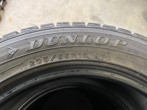 913-5)はめ替え込み！205/55R16 ダンロップスタッドレス中古4本セット！2019年製ウインターマックスWM01