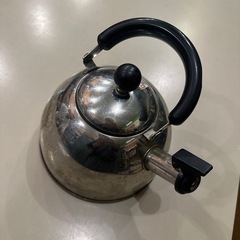 やかんの画像