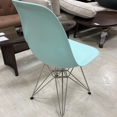 取りに来れる方限定！Herman Millerのシェルチェアです！の画像