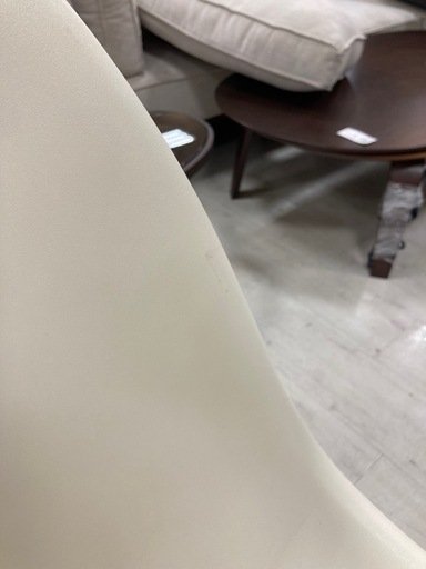 取りに来れる方限定！Herman Millerのシェルチェアです！