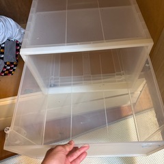 クリア衣装ケースの画像